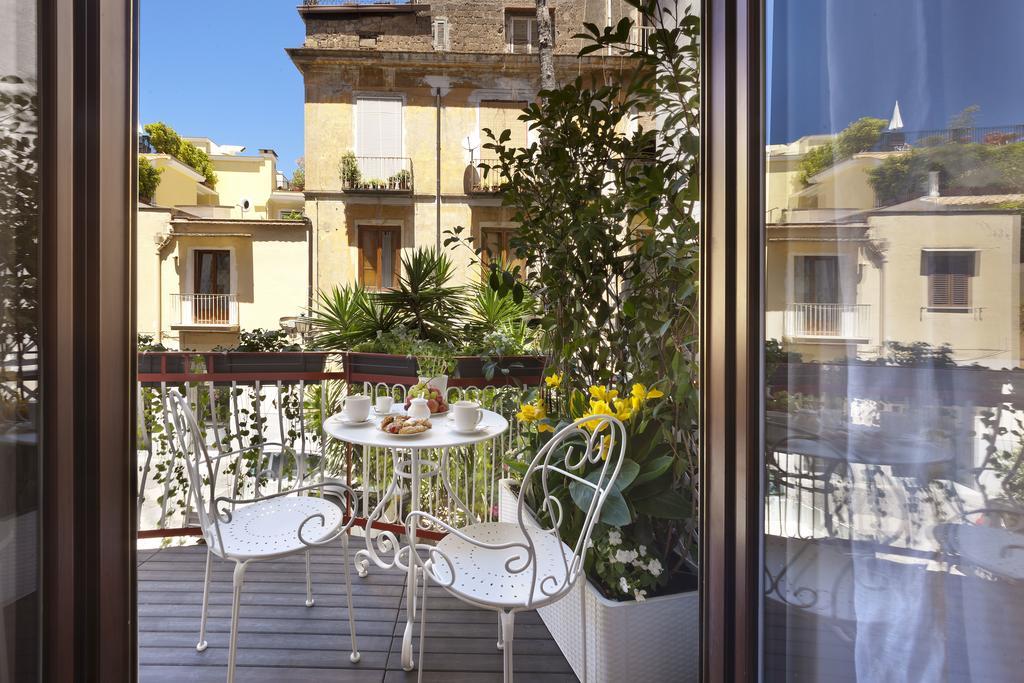 Sorrento Flower Rooms Exterior photo